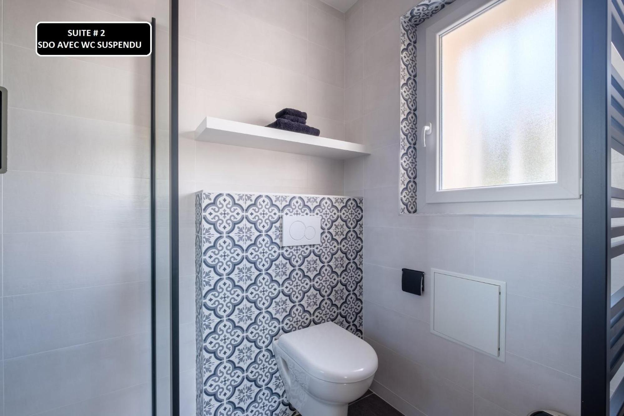 Appart 3 Suites-Chaque Suite Avec Sdo Wc Privatifs - Cuisine Commune Тасен-ла-Демі-Люн Екстер'єр фото