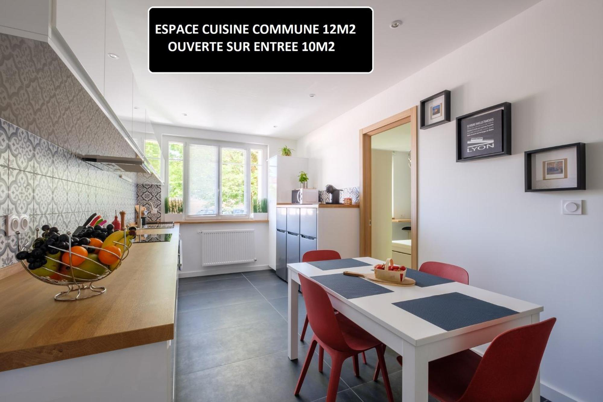 Appart 3 Suites-Chaque Suite Avec Sdo Wc Privatifs - Cuisine Commune Тасен-ла-Демі-Люн Екстер'єр фото
